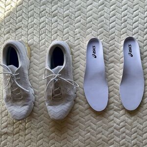 ASICS - GEL-QUANTUM 180 5 - Size 9.5 - Good Condition! 🌟BRAND NEW INSOLES🌟